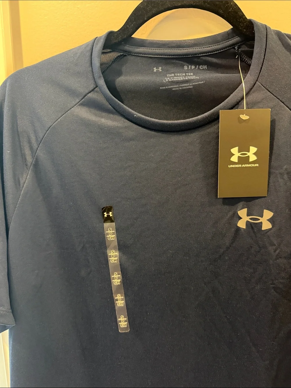 Under Armour Men’s Navy Short Sleeve Performance Tee